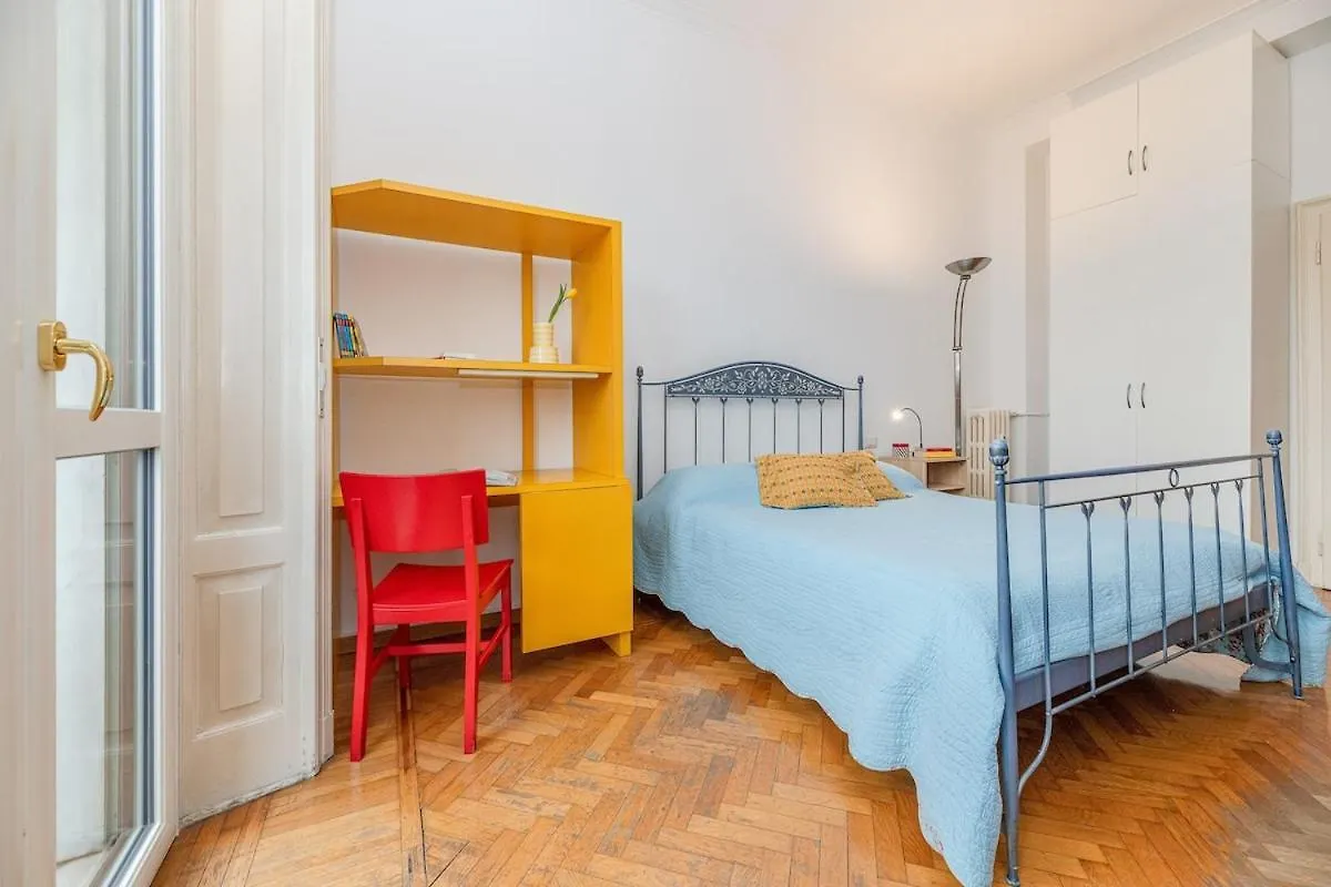 Mondrian Style House Appartement Milaan
